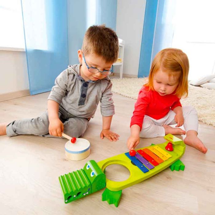 crocodile musical, jouet en bois de haba !