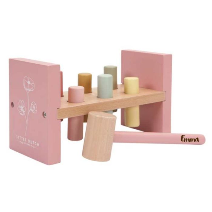 Holzspielzeug mit personalisiertem Hammer