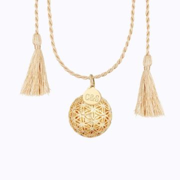 personalisierte Bola Klangkugel  mit Perle Medaille mit den Initialen graviert