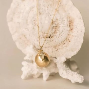 Schwangerschafts-Bola Sacré mit Hand der Fatima