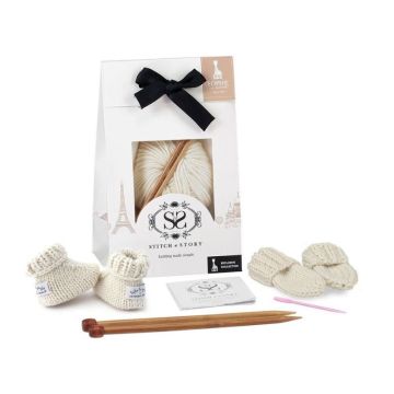 Strickset für Babyschuhe und Handschuhe, Wolle in Elfenbeinfarbe