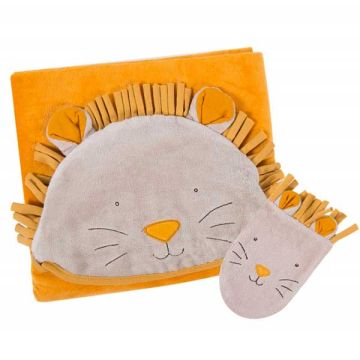 Ein kuscheliges Handtuch mit Kapuze und einem süssen Waschhandschuh, auch zum personalisieren.