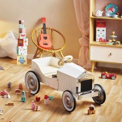 Blechauto Retro Rennwagen mit Pedalen, Creme Geschenkidee Kinder 3 Jahre alt, Vilac, Gratis Versand