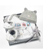 Geschenkset Baby Pyjama Katze Grau 6 Monate, Les Bébés d'Elizéa