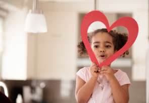 feiern sie den valentinstag mit der familie